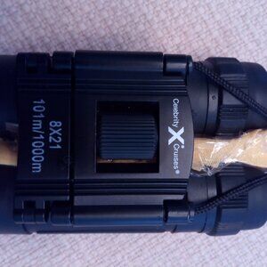 BLACK SMALL BINOCULARS